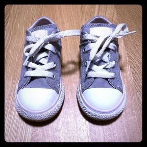 Toddler Girls Converse Size 7